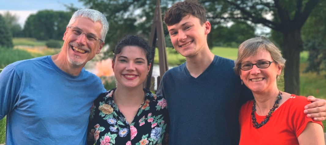 mark and tina hansen family